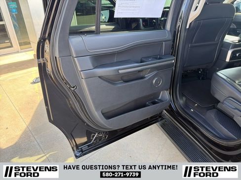 Used 2024 Ford Expedition Max XLT RWD image 33