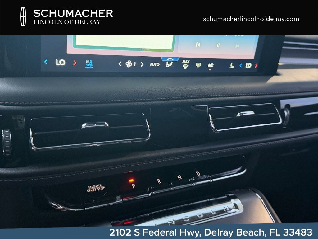 New 2026 Lincoln Aviator AWD image 16