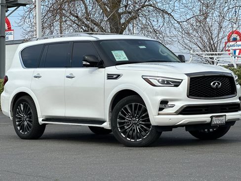 Used 2022 INFINITI QX80 Premium Select w/ Cargo Package image 2