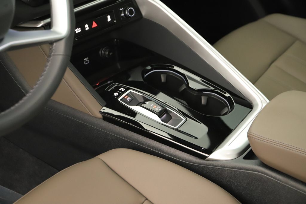 New 2026 Audi Q5 2.0T AWD/4WD image 17