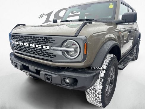 New 2025 Ford Bronco Badlands image 34