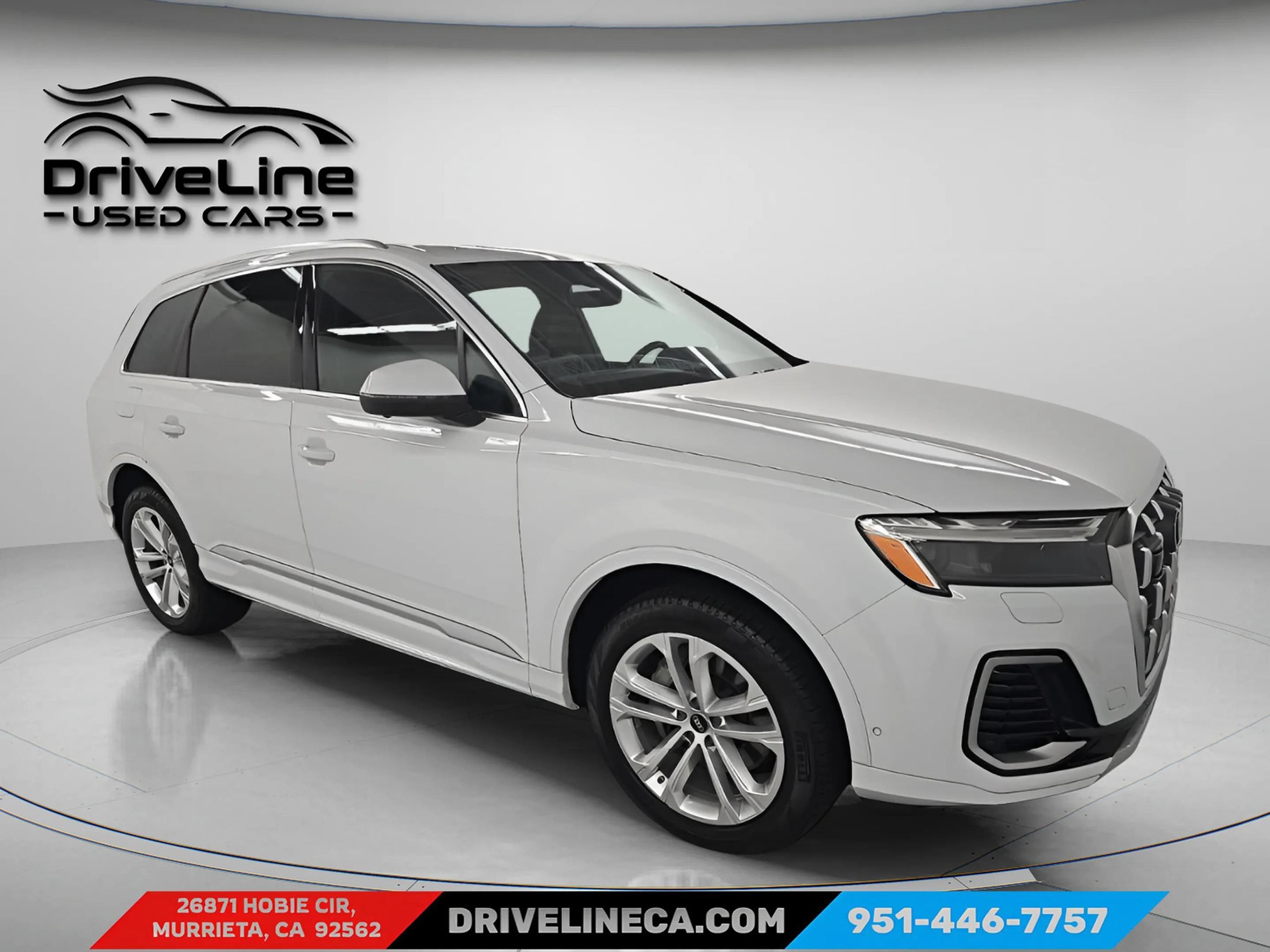 Used 2025 Audi Q7 2.0T Premium w/ Convenience Package AWD/4WD image 4