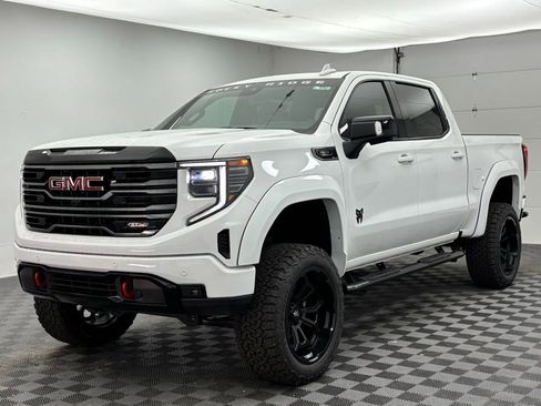 New 2025 GMC Sierra 1500 AT4 w/ AT4 Premium Package image 13