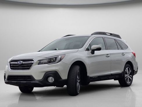 Used 2019 Subaru Outback 3.6R Limited image 21