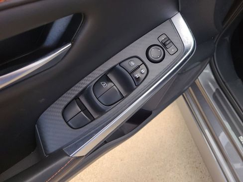 Certified 2021 Nissan Sentra SR FWD image 18