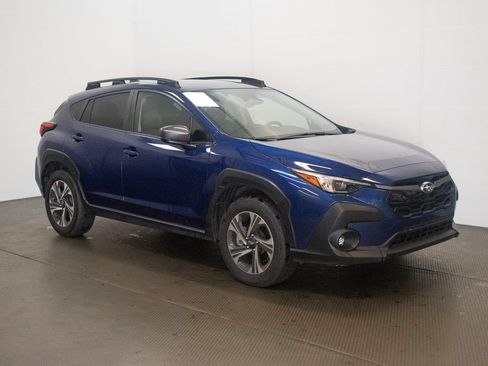 Used 2024 Subaru Crosstrek 2.0i Premium AWD/4WD image 1