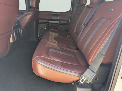 Used 2020 Ford F150 Platinum w/ Equipment Group 701A Luxury image 9