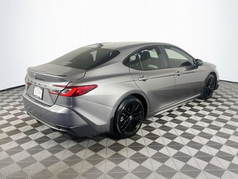 Used 2026 Toyota Camry SE FWD image 8