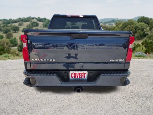 Used 2022 Chevrolet Silverado 1500 Custom RWD image 9