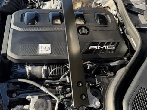 Used 2025 Mercedes-Benz GLC 43 AMG 4MATIC image 10