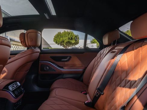 Used 2023 Mercedes-Benz S 580 4MATIC Sedan image 21