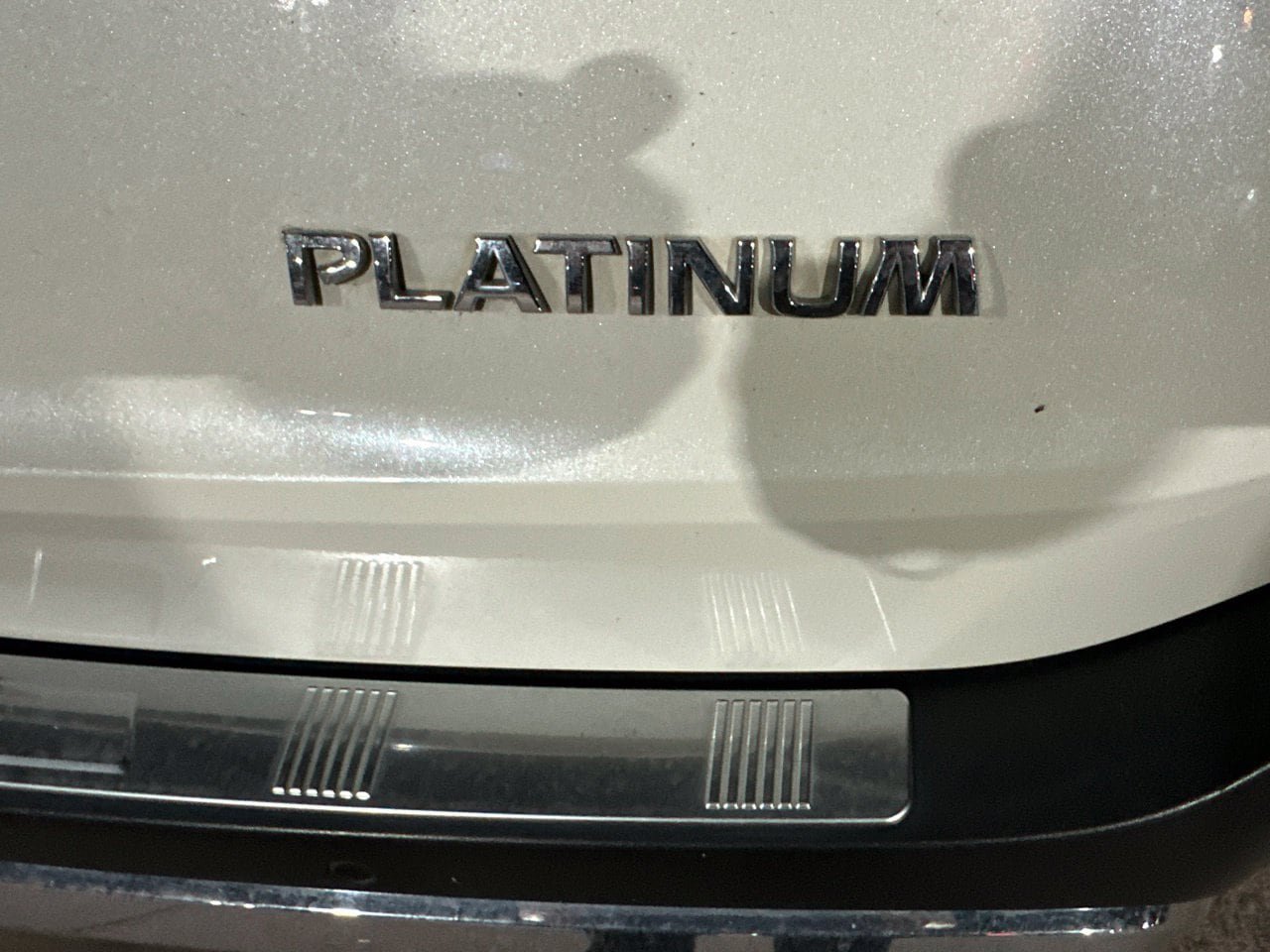 Used 2021 Nissan Rogue Platinum FWD image 3