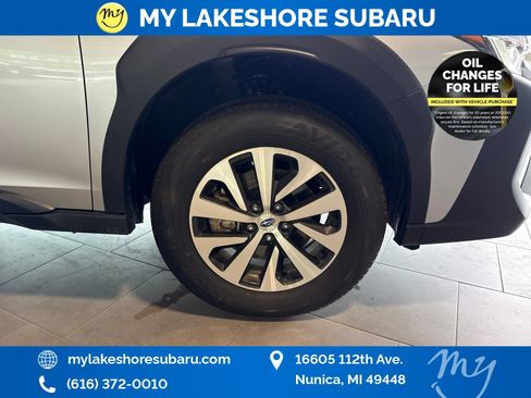 Certified 2025 Subaru Outback Premium w/ Popular Package #1A AWD/4WD image 31