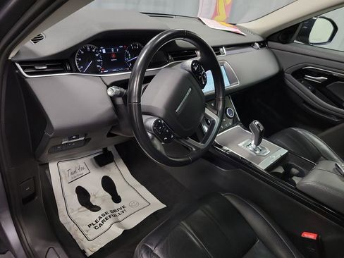 Used 2020 Land Rover Range Rover Evoque S image 13