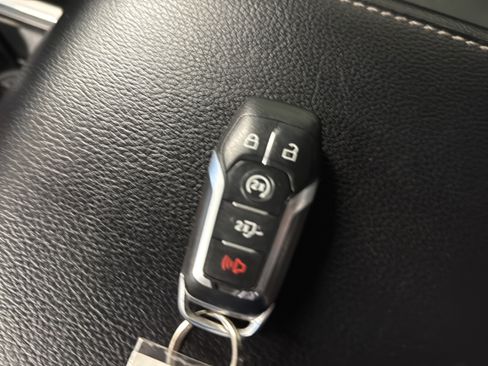 Used 2016 Ford F150 Lariat w/ Equipment Group 501A Mid AWD/4WD image 23