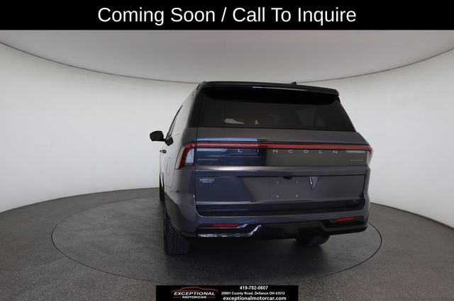 Used 2026 Lincoln Navigator L Black Label AWD/4WD image 14