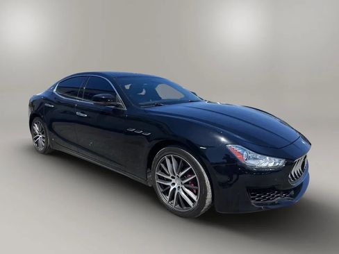 Used 2020 Maserati Ghibli S Q4 AWD/4WD image 4