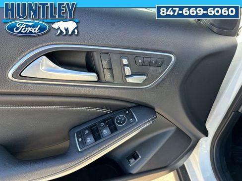 Used 2020 Mercedes-Benz GLA 250 4MATIC image 19