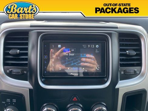 Used 2017 RAM 2500 SLT image 31