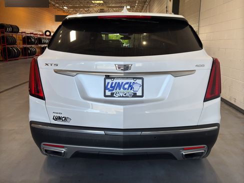 Used 2024 Cadillac XT5 Premium Luxury w/ LPO, Floor Liner Package AWD/4WD image 4