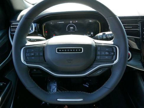 Used 2023 Jeep Wagoneer Series III w/ Flexible Seating Group image 17