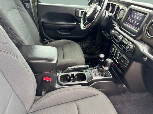 Used 2020 Jeep Wrangler Unlimited Sport S AWD/4WD image 26