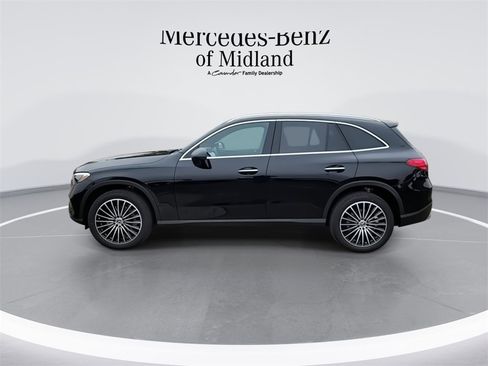 New 2025 Mercedes-Benz GLC 300 image 5