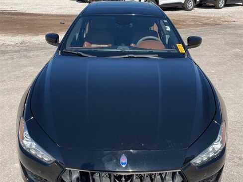 Used 2019 Maserati Ghibli image 3
