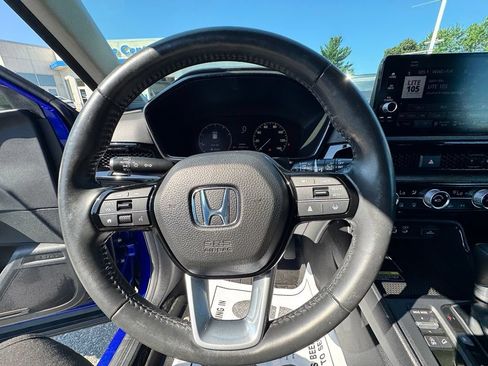 Used 2024 Honda CR-V EX-L image 17