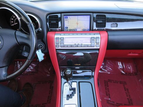 Used 2007 Lexus SC 430 Convertible image 36