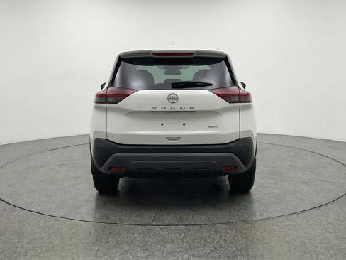 Used 2025 Nissan Rogue SV AWD/4WD image 7