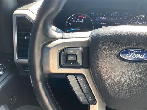 Used 2022 Ford F250 Platinum image 12