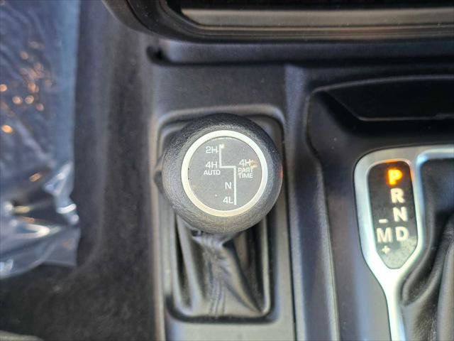 Used 2023 Jeep Wrangler Unlimited w/ 8.4" Radio Group AWD/4WD image 34