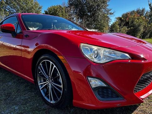 Used 2016 Scion FR-S image 11
