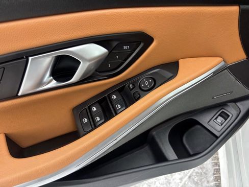 Used 2025 BMW 330i xDrive 330i xDrive w/ Premium Package image 13