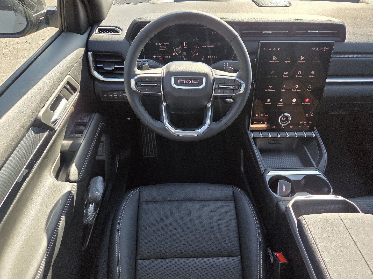 New 2027 GMC Terrain Elevation w/ Elevation Premium Package AWD/4WD image 4