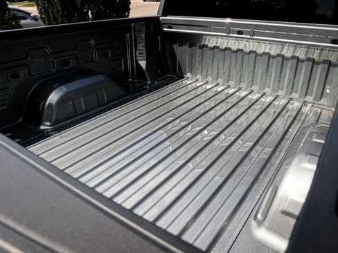 Used 2026 Chevrolet Silverado 1500 Custom image 30