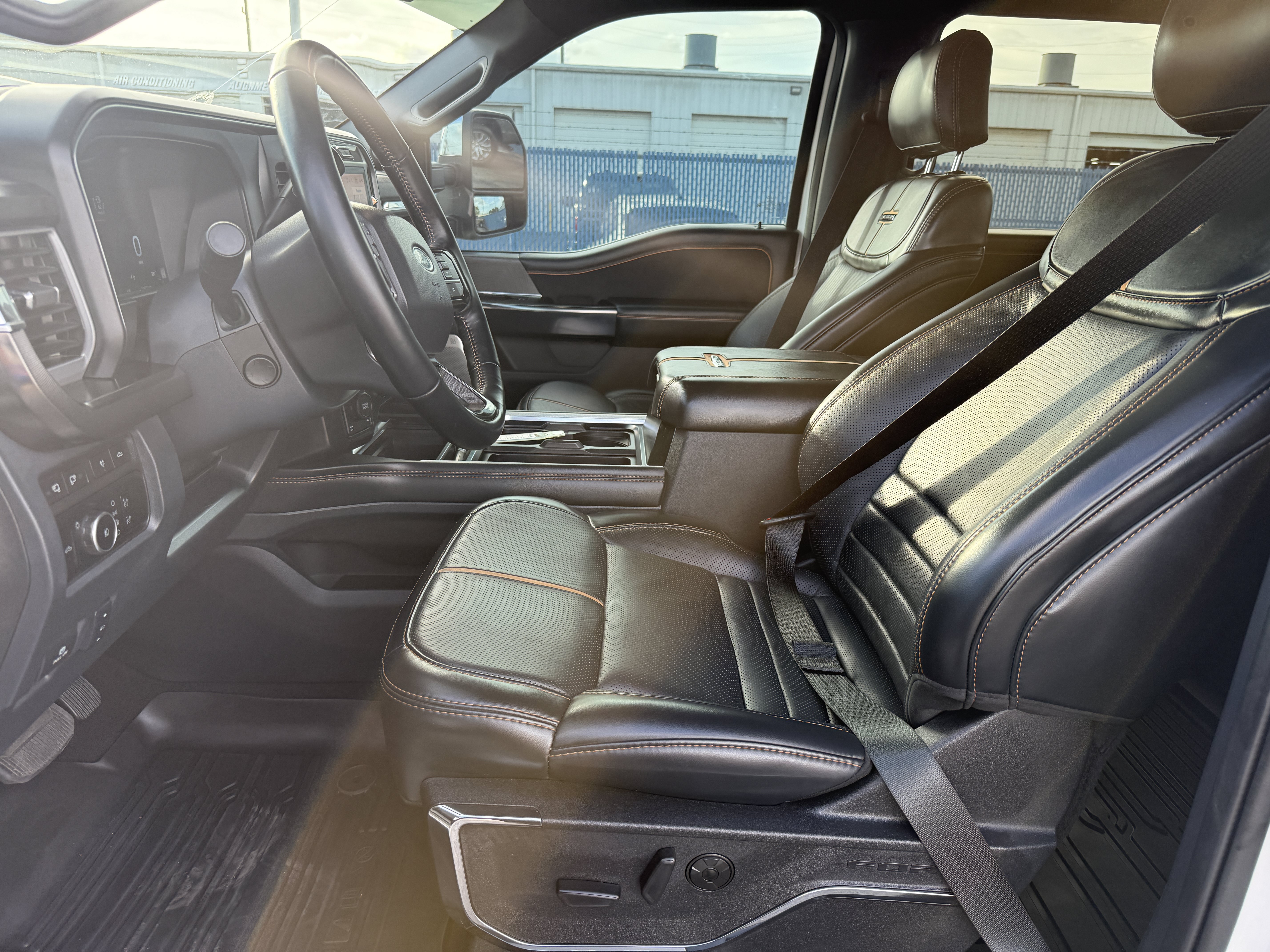 Used 2024 Ford F250 Platinum AWD/4WD image 15