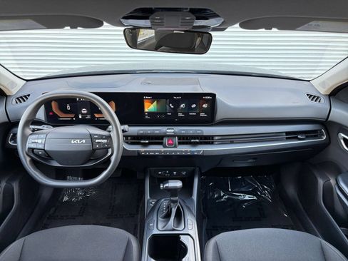 Used 2026 Kia K4 FWD image 32
