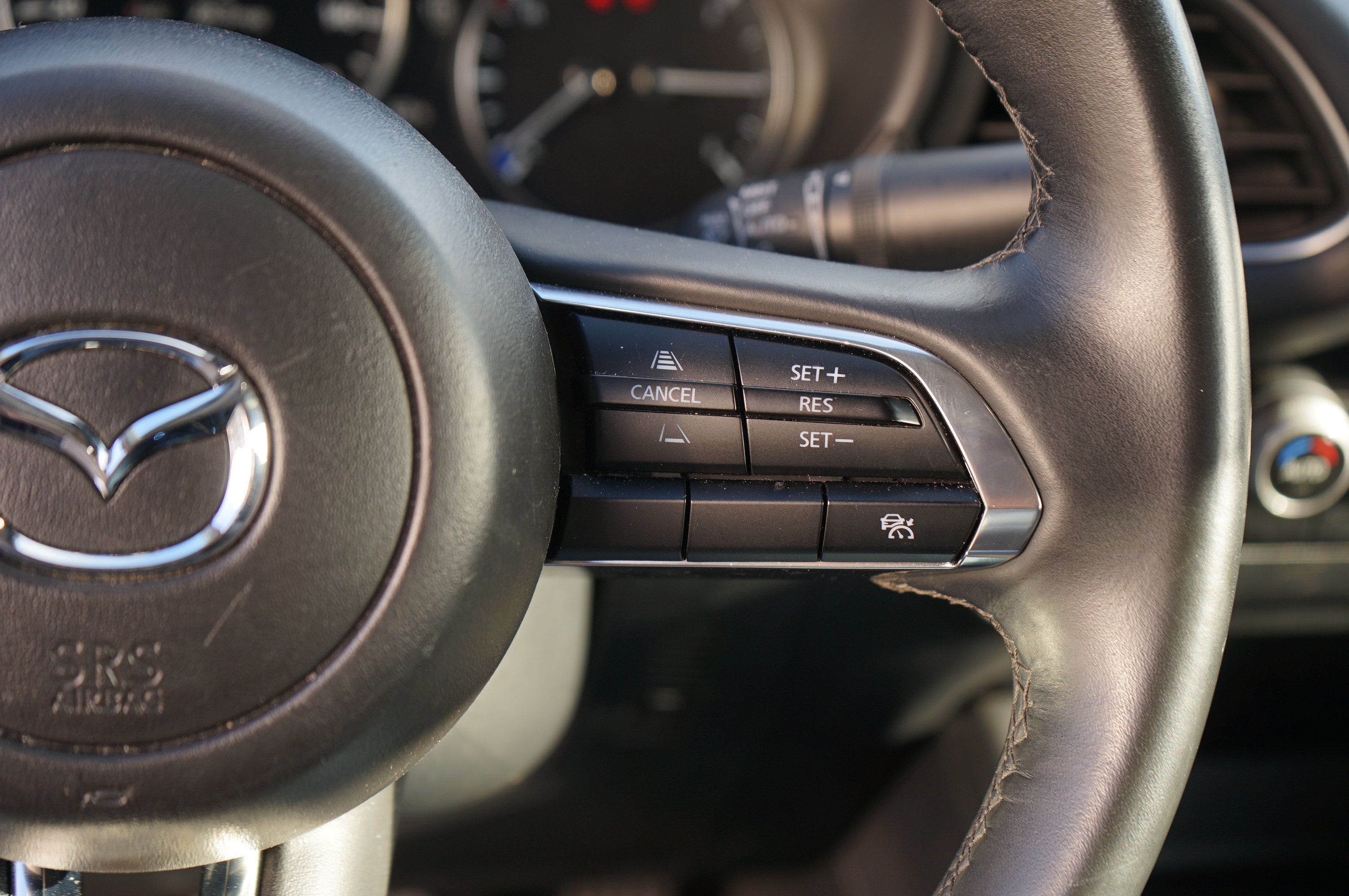 Used 2024 MAZDA MAZDA3 s FWD image 28