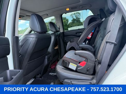 Used 2022 Nissan Pathfinder SL w/ SL Premium Package FWD image 11