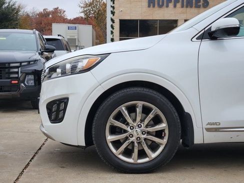 Used 2018 Kia Sorento SX image 10