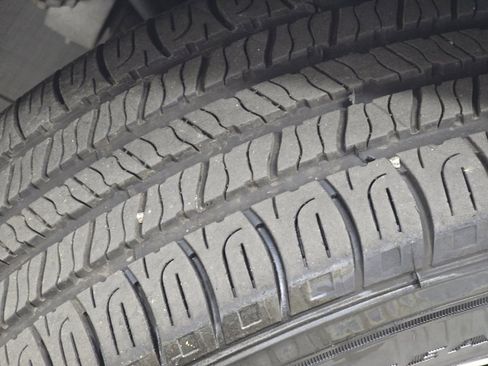 Used 2020 Honda CR-V LX image 10