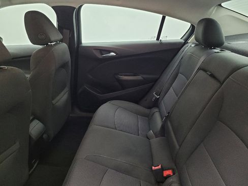 Used 2017 Chevrolet Cruze LT w/ Convenience Package FWD image 18