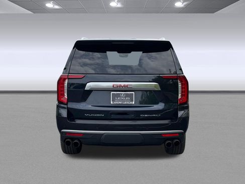 Used 2021 GMC Yukon Denali w/ Denali Premium Package AWD/4WD image 10