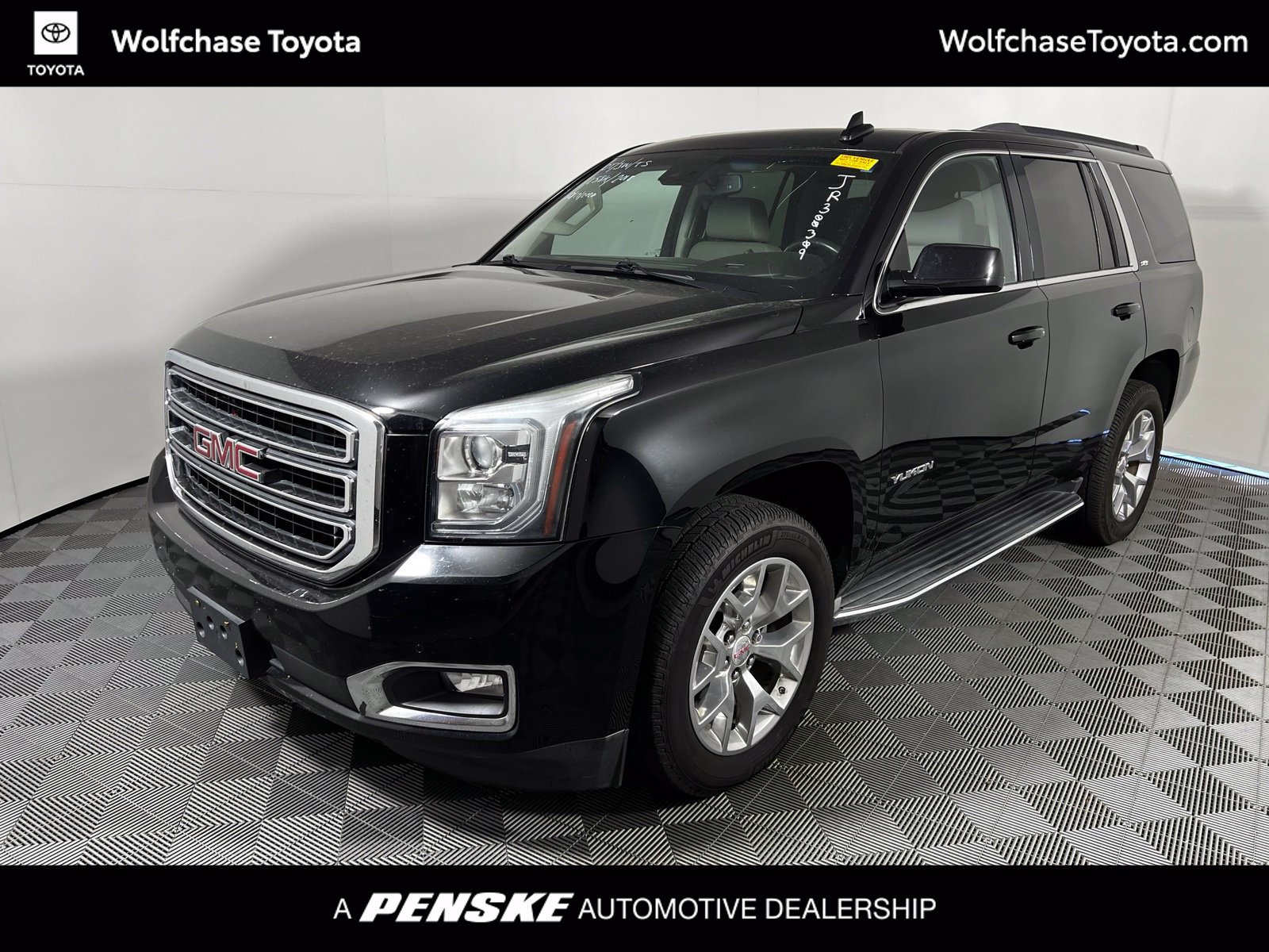 Used 2018 GMC Yukon SLT w/ Open Road Package AWD/4WD image 1