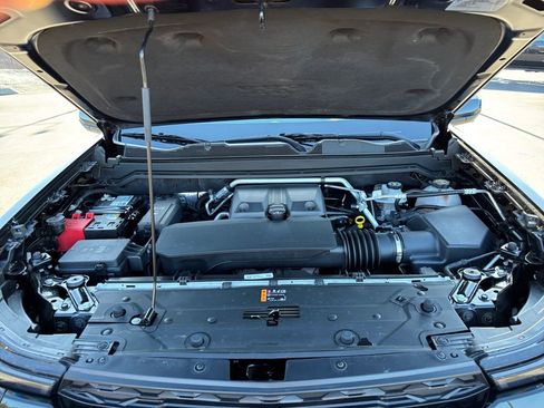 Used 2024 Chevrolet Colorado ZR2 w/ ZR2 Bison Edition image 30