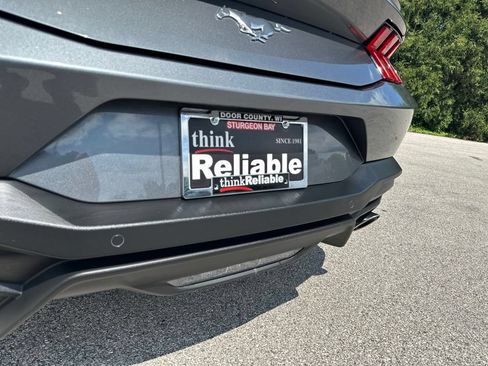 Used 2025 Ford Mustang Premium RWD image 37