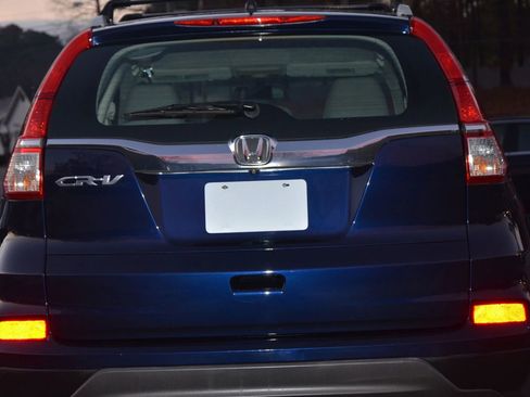 Used 2015 Honda CR-V LX image 38