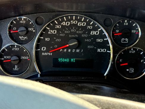 Used 2013 Chevrolet Express 3500 LT w/ LT Preferred Equipment Group RWD image 8
